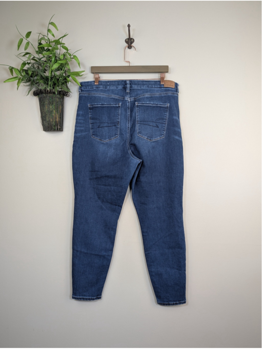 American Eagle 18 Curvy Hi Rise Skinny Jegging Jeans Next Level Stretch Dark - Picture 10 of 12